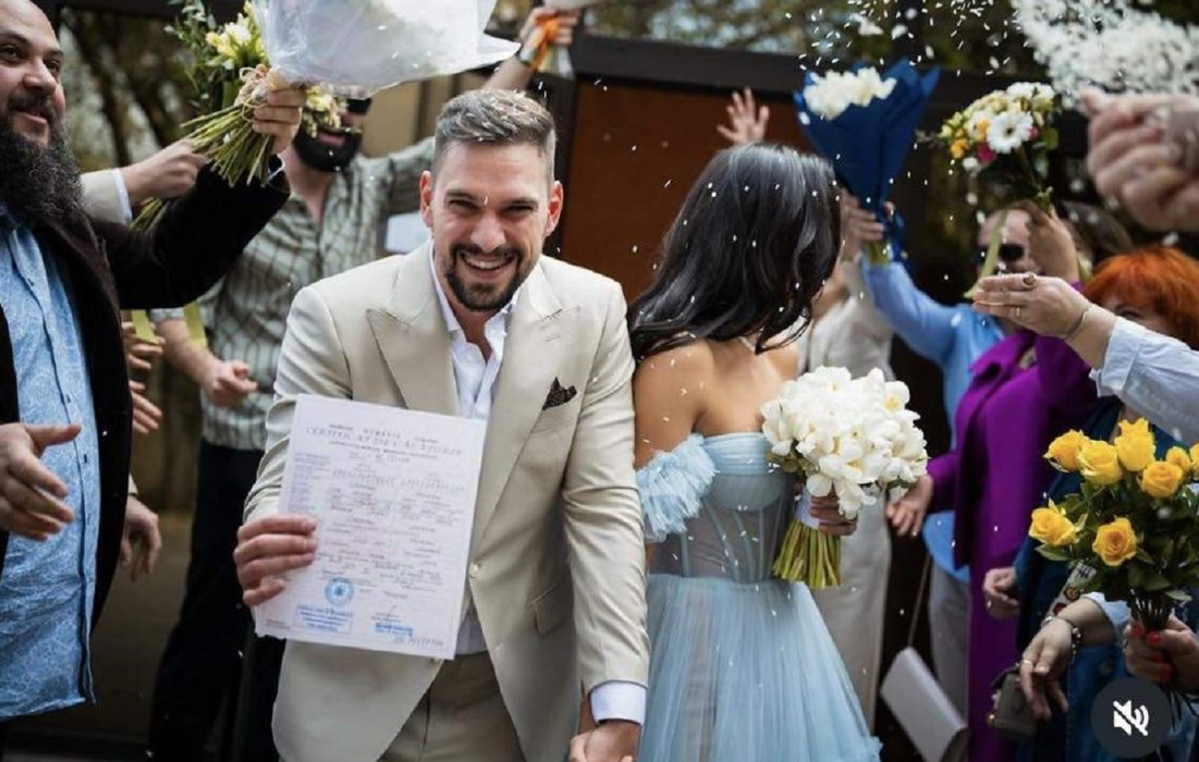 Vlad Gherman și Oana Moșneagu s-au căsătorit. Imagini de colecție de la eveniment