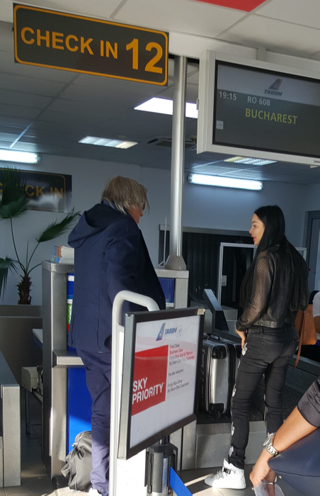 Brigitte i-a făcut bagajele lui Ilie Năstase şi l-a trimis la Bucureşti