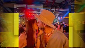 Cucu de la Noaptea Târziu se iubește cu o colegă! Cine este femeia care l-a făcut pe Adrian să nu se mai pozeze cu alte cupluri