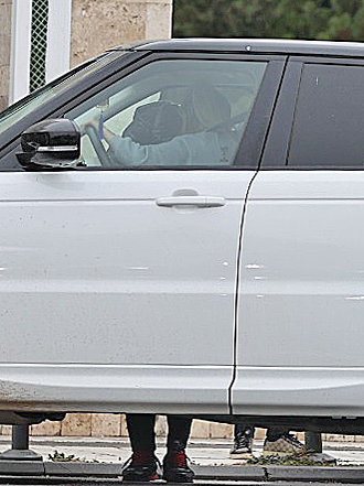 Iulia Sălăgean deține un Range Rover Sport în valoare de 50.000 de euro / (Sursa: CANCAN.RO)