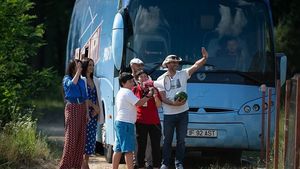 Cum poți aduce echipa „Visuri la cheie” la tine acasă. Înscrierile se fac foarte simplu
