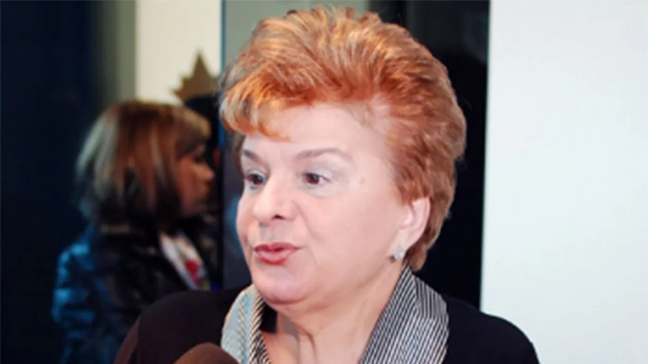 Ionela Prodan a facut-o praf pe Ioana Tufaru: Mi-e rusine ca ma aflu langa tine. Mi-e frica sa nu iau o boala de piele