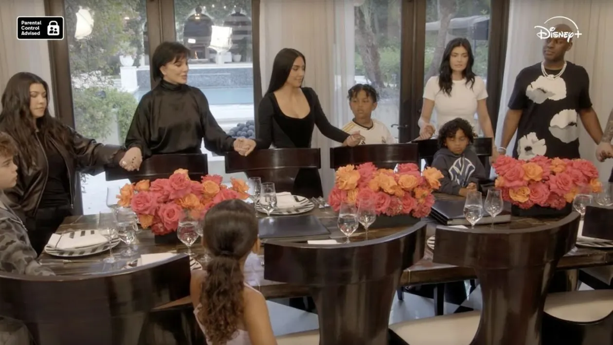 Familia Kardashian-Jenner se mărește din nou. Cine așteaptă încă un copil