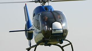 Un mort si trei disparuti dupa ce un elicopter al politiei s-a prabusit intr-un lac din Austria