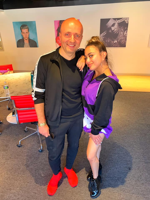Costi Ioniță duce o viață de star în America. S-a schimbat mult și colaborează cu artiști de top
