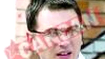 Combinatie cu un tanar avocat