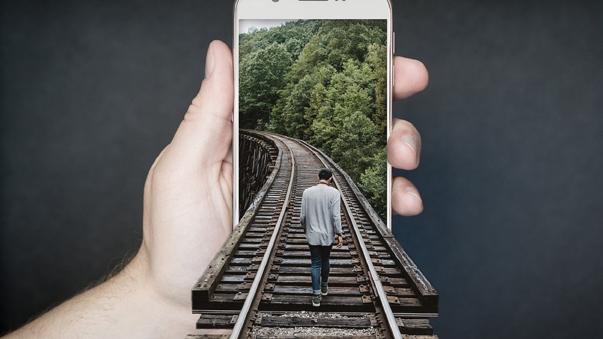 Telefoanele mobile, un adevărat pericol. Topul modelelor de smartphone care emit cele mai multe radiații