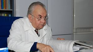 Încă o valoare ne-a părăsit. Profesorul universitar Constantin Milică a murit, luni, la vârsta de 89 de ani