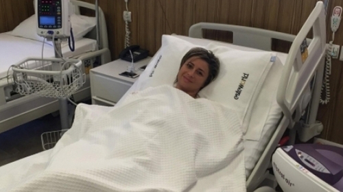 Asa arata sanii ei dupa ce a renuntat la IMPLANTURILE cu silicon! Anamaria Prodan, sedinta FOTO incendiara!