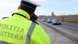 VIDEO. Teribilism pe şosea: a gonit cu 214 km/h! Amenda, pe măsură