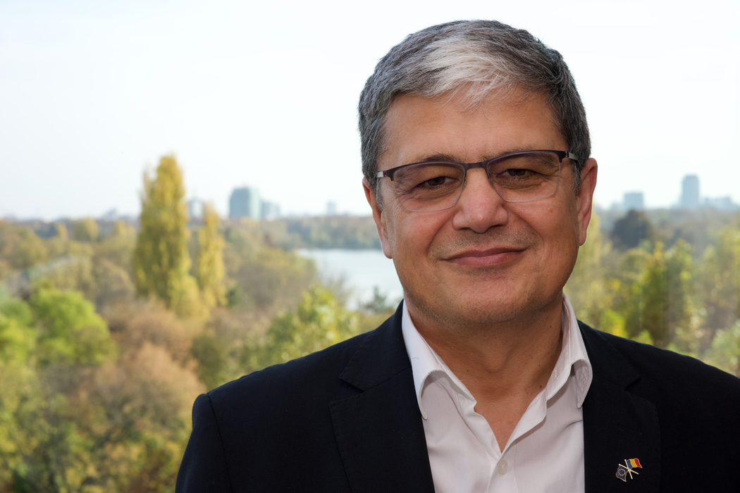 Marcel Bolos