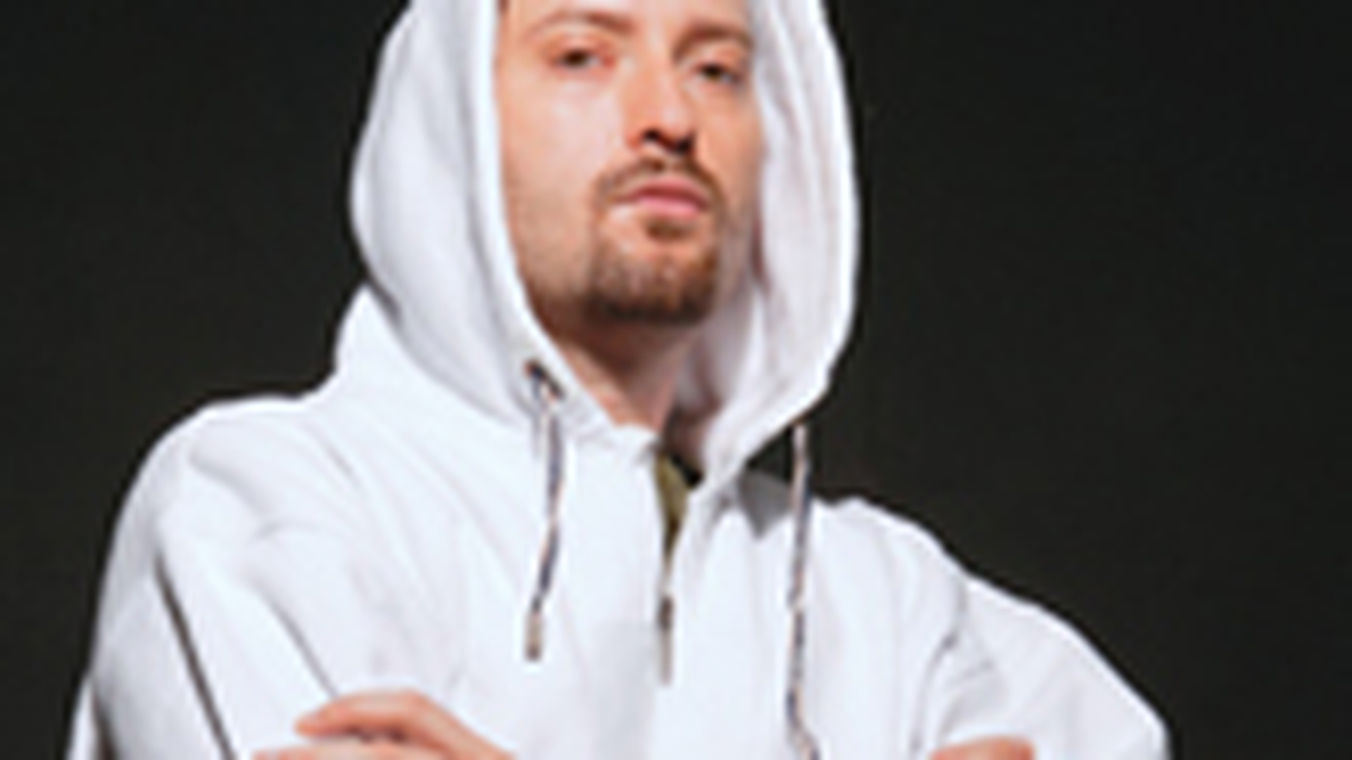 "Daca o arzi cu saru'mana, te transformi in papagal"