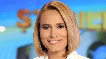 Haideti sa o ajutam si noi! Andreea Esca: Cel care va lua cele mai multe like-uri va ajunge la mine in dulap