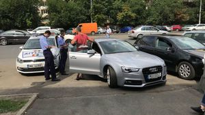 Culmea “#rezist”! Ce a făcut poliția când a sesizat în trafic o mașină cu numărul de înmatriculare “&%#*PSD”