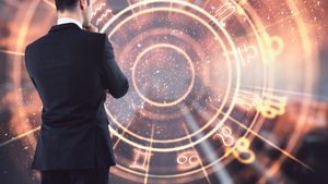 Cele 5 zodii care dau lovitura în weekendul 14-15 frebruarie. Răsturnare de situație pentru acești nativi!