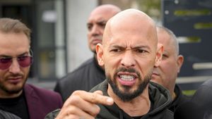 Andrew Tate, primele declarații după tentativa de atac armat la reședința sa: „Un idiot a venit aici”