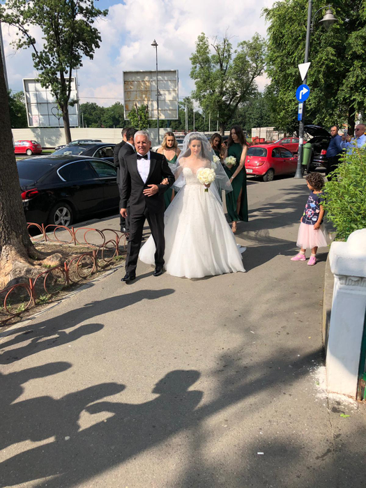Cununie mare la Mănăstirea Cașin! A urmat nunta regală între Alexandros și Roxana