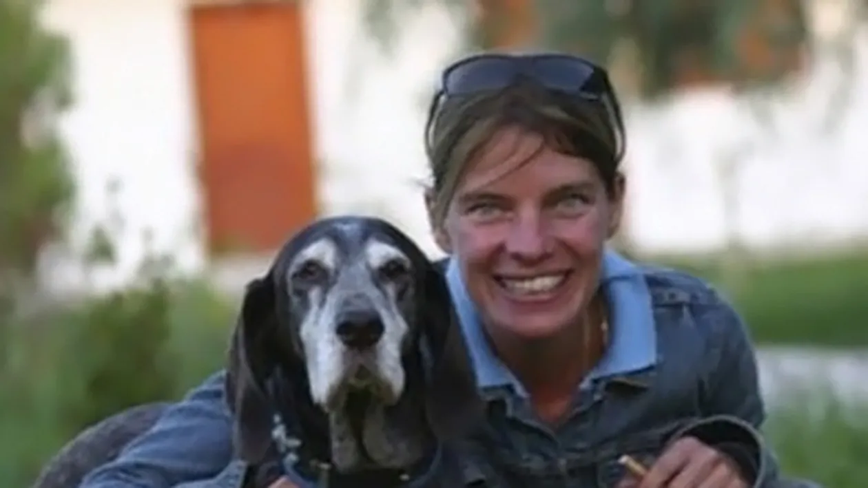 Bataie pe mostenirea ziaristei ucigase! Sora vitrega a Cristinei Verona se lupta pentru doua case cu varul sinucigasei