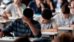 BACALAUREAT NAŢIONAL 2017. Vezi AICI ce subiecte ar putea să-ţi pice la probele scrise