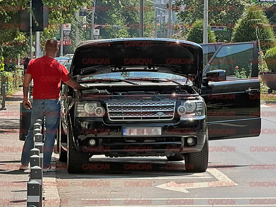 Bogdan Vlădău cu mașina în pană, sună să ceară transfer de bani