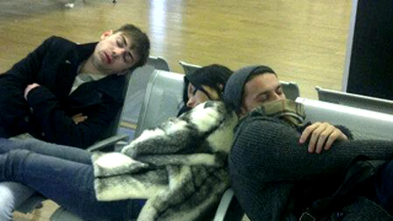 Celia a dormit prin aeroport din cauza zapezii si si-a pierdut bagajele!