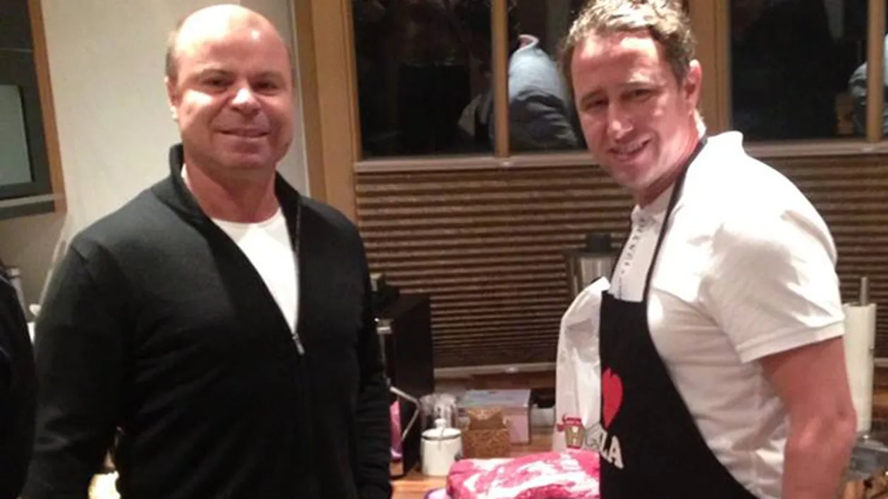 Asa se fac cartile pentru transferul lui Adi Mutu la Steaua! Vezi ce au facut Reghe, Prodanca si Nicu Gheara in Austria