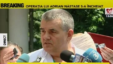 Adrian Nastase este acum la Terapie Intensiva si exista riscul de a face infarct! Vezi ce spun medicii despre starea lui post-operatorie