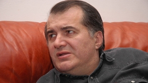 A fost primul om din Romania care a dat un miliard de Revelion, dar acum este in pericol sa piarda tot!