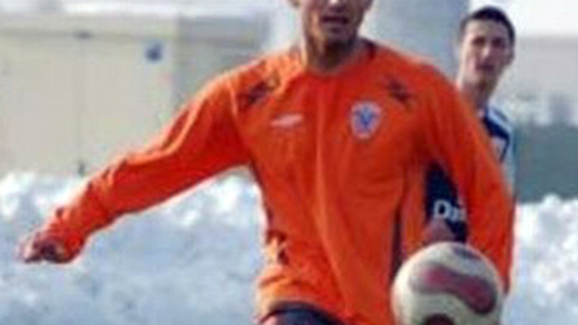 Fotbalist de 23 de ani de la Juventus Bucuresti a murit pe terenul de fotbal