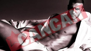 Lui Beckham i-a disparut umflatura dintre picioare