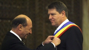 INCREDIBIL! Iohannis il protejeaza pe Basescu!