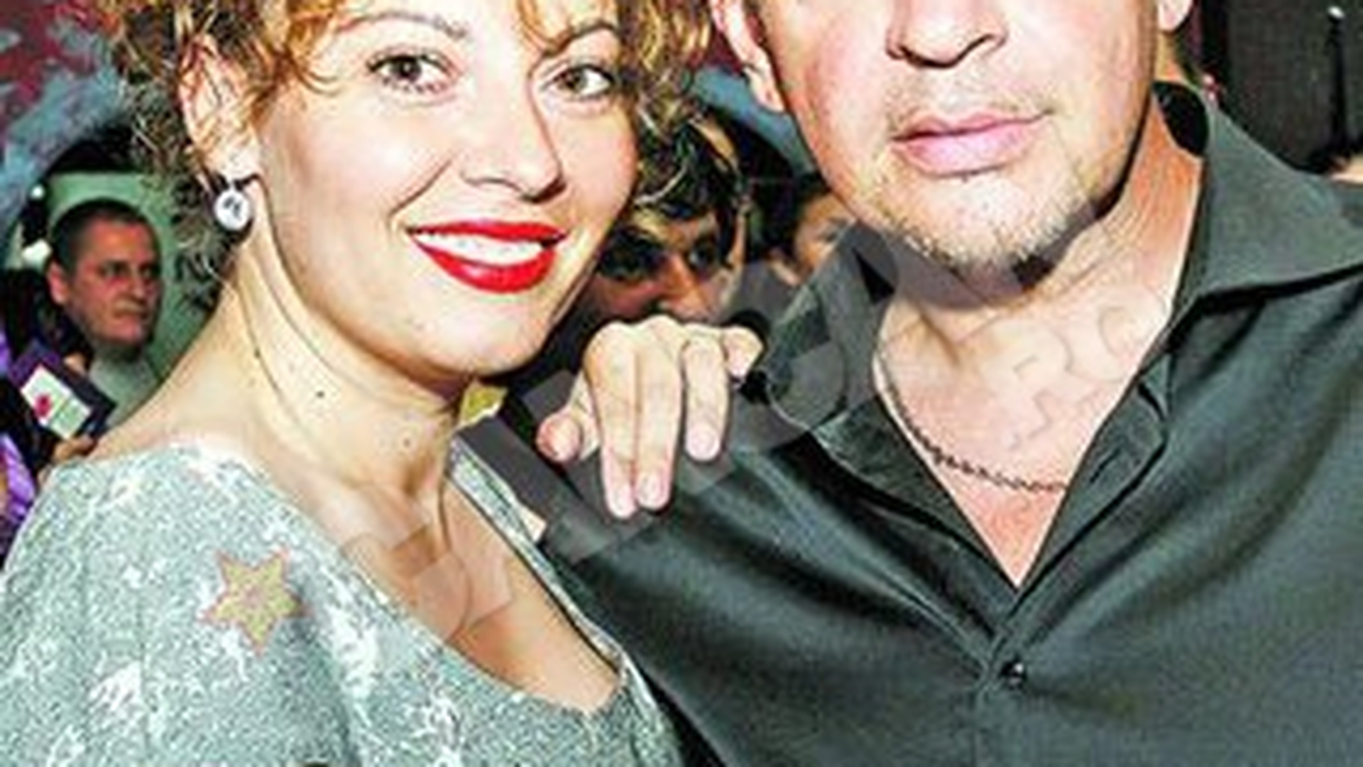 Loredana, sotia lui Bodo, se chinuie de trei ani sa ramana insarcinata. Refuza sa faca tratamente de fertilizare