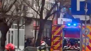 Incendiu la Spitalul de Psihiatrie din Bălăceanca. Zeci de persoane au fost evacuate