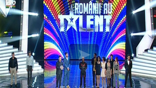 Este mai bogat cu 10.000 de euro! Cine este castigatorul premiului de Originalitate la "Romanii au talent"