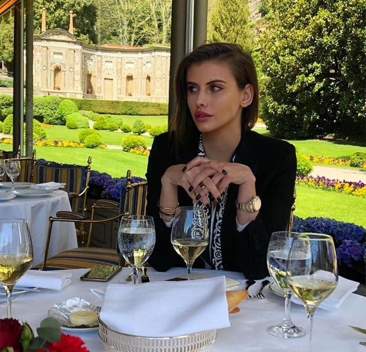 Roxana Ilie și-a găsit fericirea în brațele unui arhitect