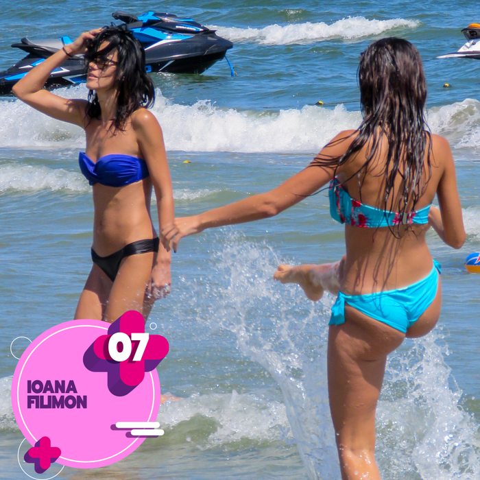 TOP 30 de vedete care au încins atmosfera pe litoral cu cele mai sexy scheme de înot. Mădălina Ghenea, Ramona Olaru sau Delia se scufundă mai bine decât scafandrii