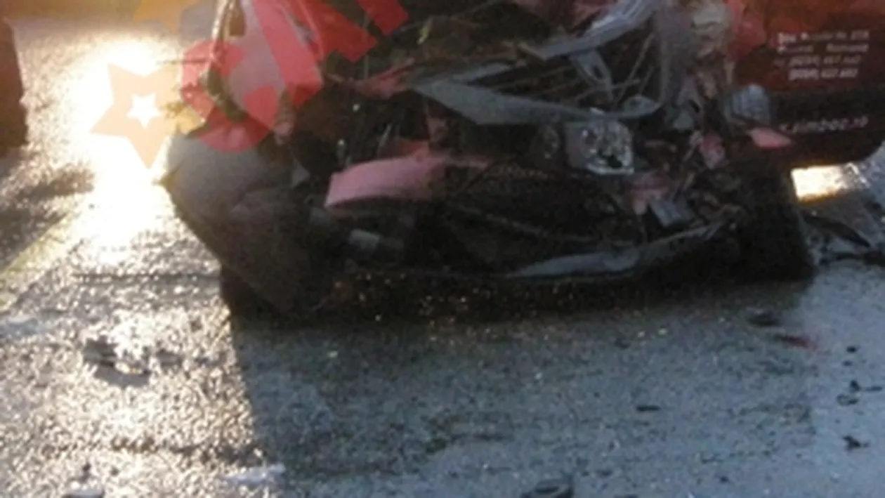 Doi oameni au murit dupa ce au fost loviti de un TIR