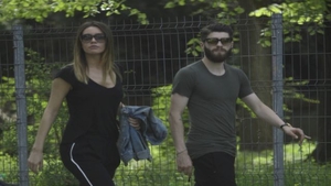 Ea este noua iubită a fostului stelist MIHAI RĂDUŢ! Fotbalistul a fost fotografiat în compania unei blonde sexy