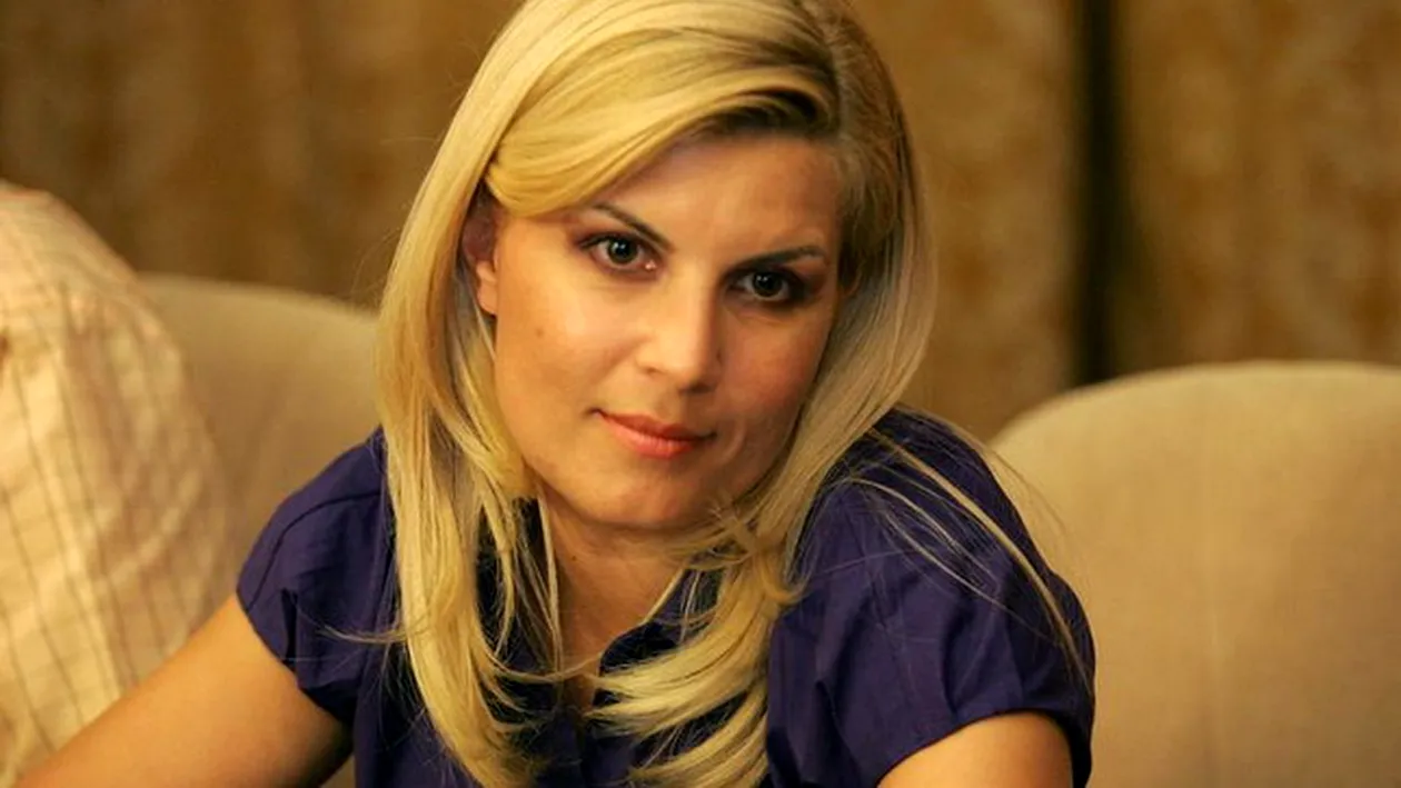 Elena Udrea si-a dat DESMISIA din PDL si s-a inscris in Partidul Miscarea Populara