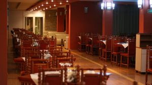 Orban face primul pas: vrea redeschiderea restaurantelor! Discuție cu patronatul HoReCa