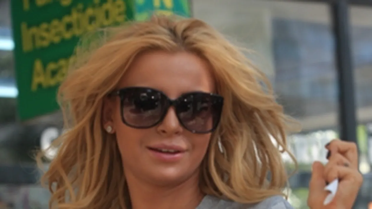 Afla ce carte citeste Marina Dina! Cum se mentine tanara la trup si spirit!