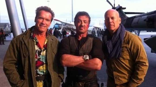 Arnold Schwarzenegger, Sylvester Stallone si Bruce Willis se intorc! Vezi aici cum mai arata vedetele!