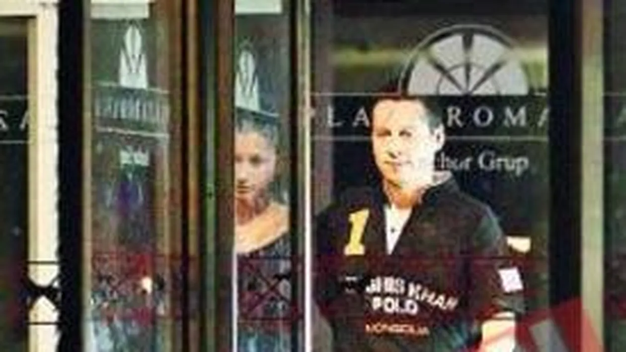 Ce manevra i-a facut Elena Basescu lui Hrebe Jr. la cinema