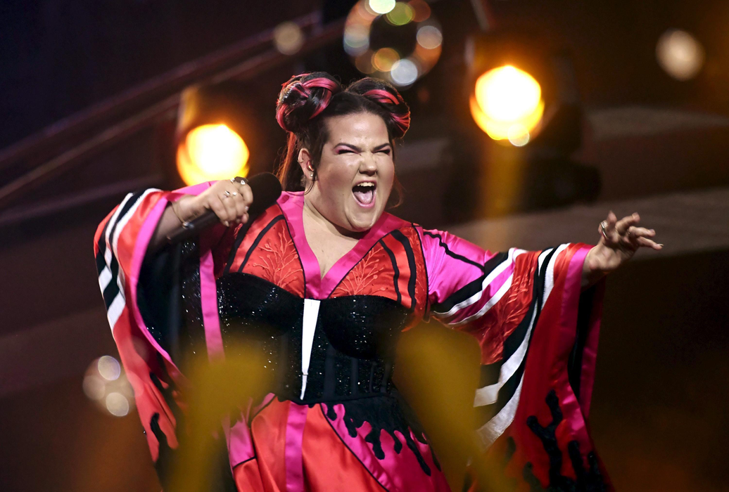 Netta Barzilai a spart trofeul Eurovision 2018 imediat după ce l-a primit! Ce a urmat