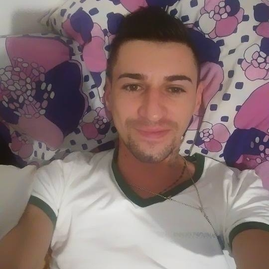 Un vlogger din România a murit fulgerător, la vârsta de 29 de ani! Fanii lui au crezut că este o glumă! Mesajul sfâşietor al logodnicei tânărului