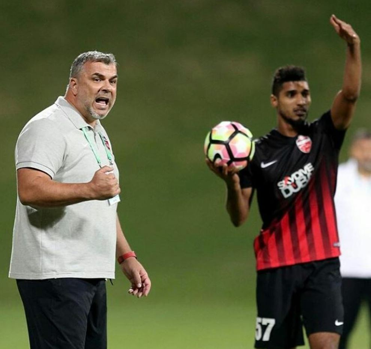 Ce afaceri are Cosmin Olăroiu. Vrea să dea un tun și lângă Obor!