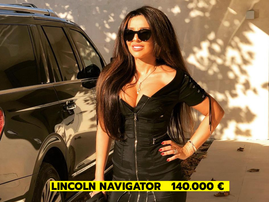Laura Anghel conduce doar mașini de lux