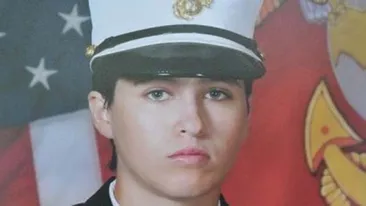 A primit un bacsis de 2 000 de dolari! Cum a reusit sa faca asta o chelnerita lesbiana