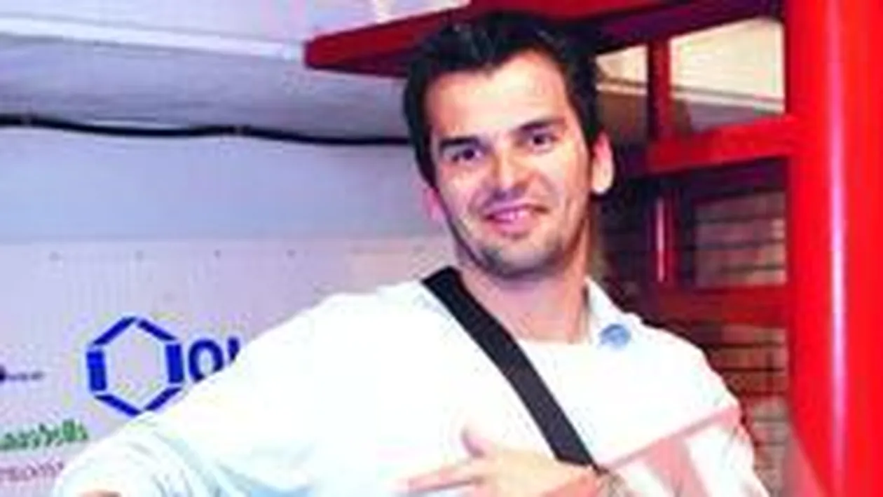 Nicoleta de la Hi-Q se iubeste cu un handbalist de la Steaua