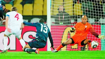 Englezii au vazut o reclama in locul golului lui Gerrard